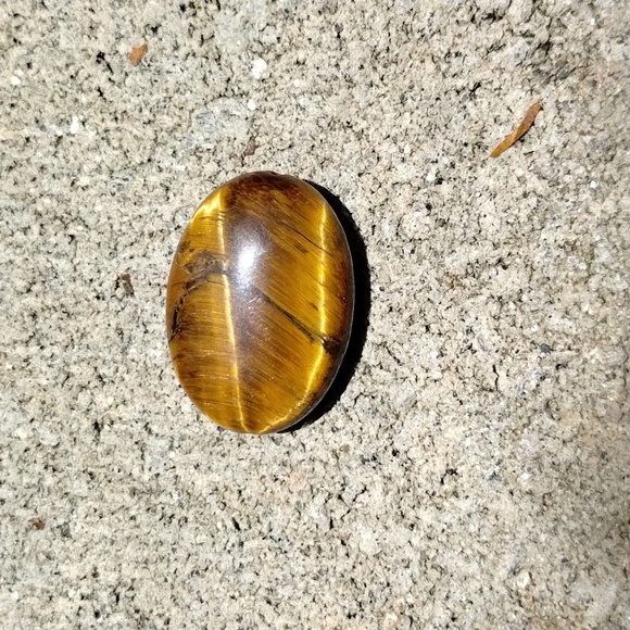 🦋🏵️🦋Tigers Eye, Pink Tourmaline, and Natural Clear Quartz Crystal - Picture 2 of 9